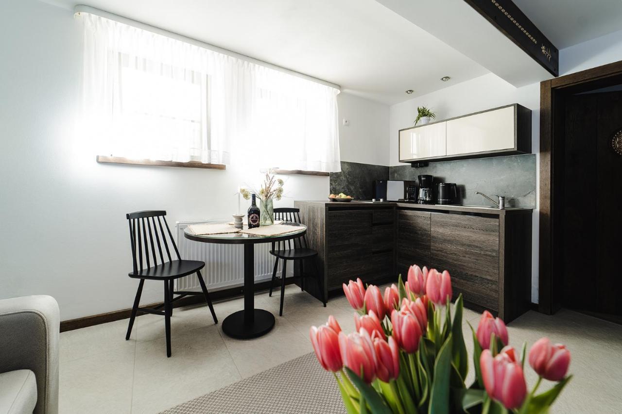 Ijg Imperial Apartamenty Krupowki Zakopane Ngoại thất bức ảnh